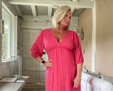 Load image into Gallery viewer, Feathers of italy Sicily long sleeved v neck cheesecloth maxi sundress in fuchsia leopard print