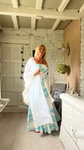 Load image into Gallery viewer, Portofino maxi Kimono white with silver inlaid detail one size
