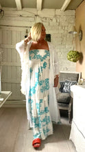 Load image into Gallery viewer, Portofino maxi Kimono white with silver inlaid detail one size