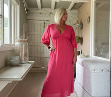 Load image into Gallery viewer, Feathers of italy Sicily long sleeved v neck cheesecloth maxi sundress in fuchsia leopard print