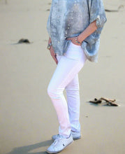 Load image into Gallery viewer, Amazing Florence Jeans in White | Feathers Of Italy