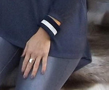 Load image into Gallery viewer, bari fringe diamante encrusted cuff bracelet