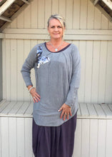 Load image into Gallery viewer, Butterfly Sequined Jumper in Grey | Feathers Of Italy