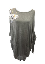 Load image into Gallery viewer, butterfly sequined jumper