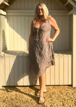 Load image into Gallery viewer, cotton hankercheif sundress