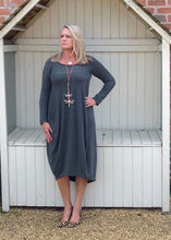 Load image into Gallery viewer, Nia Pouch Maxi Dress in Grey - Feathers Of Italy