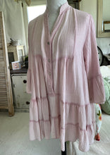 Load image into Gallery viewer, Milan Casual Cheese Cloth Washed Smock Dress - Pink Feathers Of Italy