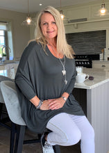 Load image into Gallery viewer, Gauli Oversized Top in Grey - Feathers Of Italy