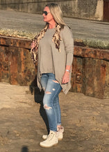 Load image into Gallery viewer, Grey Angular Waterfall Jumper Feathers Of Italy