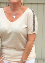 Load image into Gallery viewer, Positano Glitzy Top in Vanilla - Feathers Of Italy