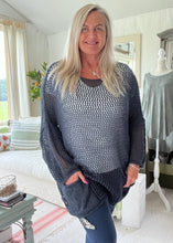 Load image into Gallery viewer, o Loose Knit Baggy Jumper In Navy One Size Made In Italy Feathers Of Italy