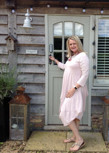 Load image into Gallery viewer, Giovani Dress in Pink - Feathers Of Italy