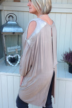 Load image into Gallery viewer, italy cold shoulder mocha