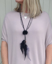 Load image into Gallery viewer, pom pom necklace