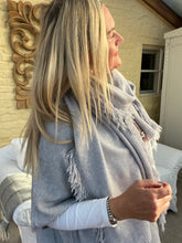 Load image into Gallery viewer, Milan V-Neck Batwing Short Sleeves Jumper Various Colours | Feathers Of Italy