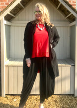 Load image into Gallery viewer, Frill Bottomed T Shirt Top 100% Cotton in Red Made In Italy By Feathers Of Italy One Size - Feathers Of Italy