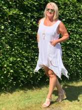 Load image into Gallery viewer, Garda Handkerchief Short Linen Dress in White One Size - Feathers Of Italy