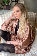 Load image into Gallery viewer, Rocco shirt in Gold - Feathers Of Italy