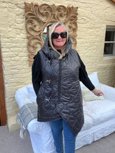Load image into Gallery viewer, Naples Long Gilet in Black | Feathers Of Italy