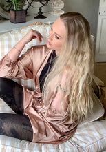 Load image into Gallery viewer, Rocco shirt in Gold - Feathers Of Italy