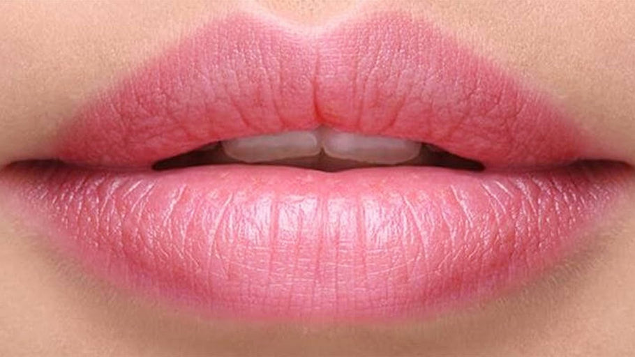 Beauty Tip - Exfoliate your lips!
