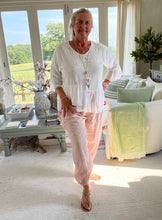 Load image into Gallery viewer, Garment Dyed Linen Balloon Trousers In Pink | Feathers Of Italy 
