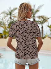 Load image into Gallery viewer, Feathers of Italy Puff Sleeve V Neck Allover Print Blouse in Caramel and Black 
