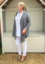 Load image into Gallery viewer, Barola Hooded Wrap in Grey Marl | Feathers Of Italy 
