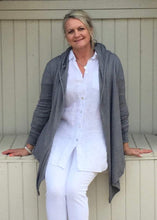 Load image into Gallery viewer, Barola Hooded Wrap in Grey Marl | Feathers Of Italy 
