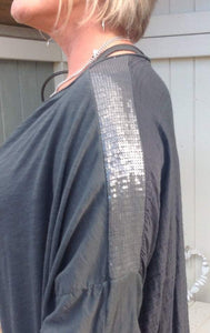 Boa Layer Seqin Top in Slate | Feathers Of Italy 