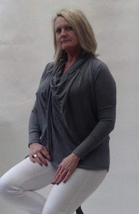 Cala d'Oliva Twist Jumper in Grey Marl | Feathers Of Italy 