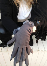 Load image into Gallery viewer, Vienna Gloves With Fur Pom Pom Trim in pale Grey - Feathers Of Italy 
