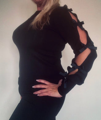 Bow Peep Jumper in Black - Tie Side Arm Slits  Feathers Of Italy 