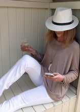 Load image into Gallery viewer, florida fine knit jumper
