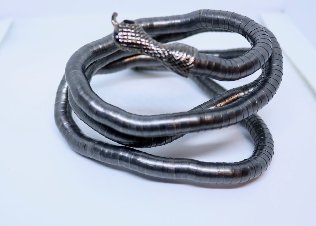 Bendy Snake Necklace or Bracelet in Gunmetal Grey - Feathers Of Italy - Feathers Of Italy 