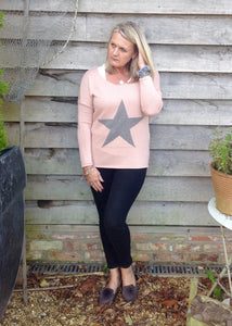 Star Knit Jumper In Pink - Feathers Of Italy 