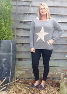 Star Knit Jumper In Grey - Feathers Of Italy 