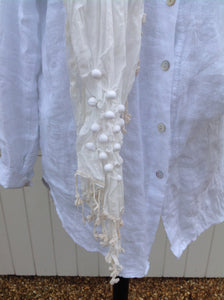Licata Scarf in Cream - Feathers Of Italy 