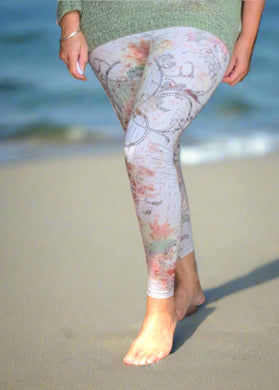 Alberobello Diamond Floral Leggings in Stone - Feathers Of Italy 