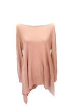 Load image into Gallery viewer, Mont Blanc Jumper in Pink - Feathers Of Italy 
