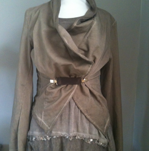 Washed Jacket in Stone - Feathers Of Italy 