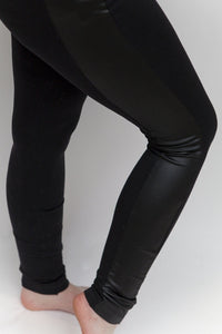 Lace Leggings in Black - Feathers Of Italy 