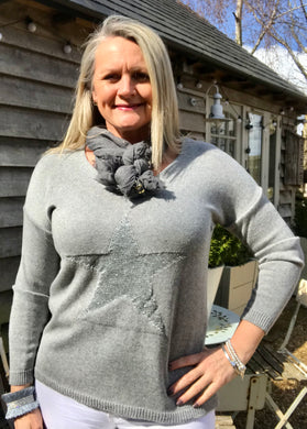 Star Fine Knit Jumper In Grey With Silver Heart Made In Italy by Feathers Of Italy One Size - Feathers Of Italy 