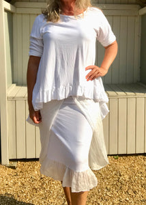 Frill Bottomed T Shirt Top 100% Cotton in White Made In Italy By Feathers Of Italy One Size - Feathers Of Italy 