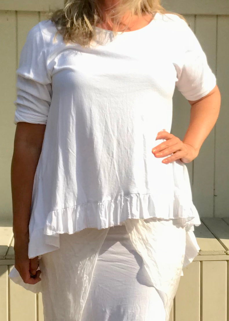 Frill Bottomed T Shirt Top 100% Cotton in White Made In Italy By Feathers Of Italy One Size - Feathers Of Italy 