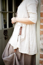 Load image into Gallery viewer, Ruchie Clip in Brown Leather - Feathers Of Italy 
