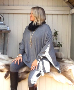 Mondial Poncho in Grey - Feathers Of Italy 