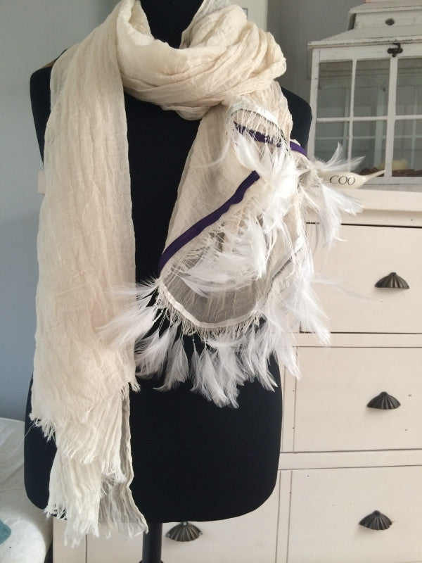 Ostrich Feather Scarf with Purple Trim - Feathers Of Italy 