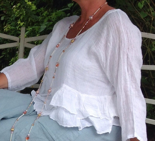 Raffadali Linen Top in White - Feathers Of Italy 