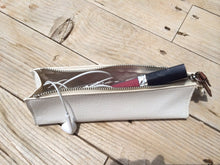 Load image into Gallery viewer, Romo Mini Make Up Bag in White - Feathers Of Italy 
